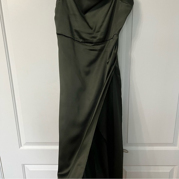 Zara Dress - Picture 11 of 11